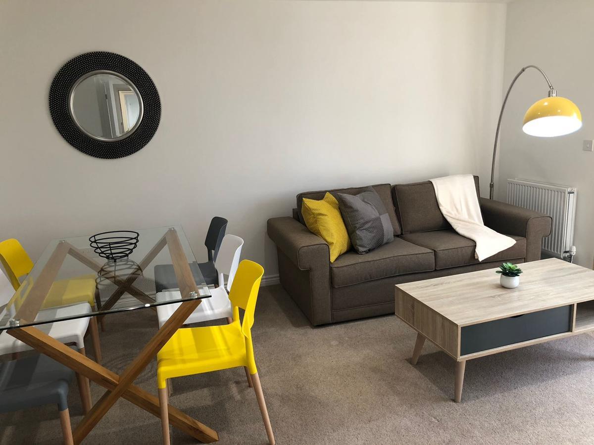 Hertford Serviced Apartments Ware Extérieur photo
