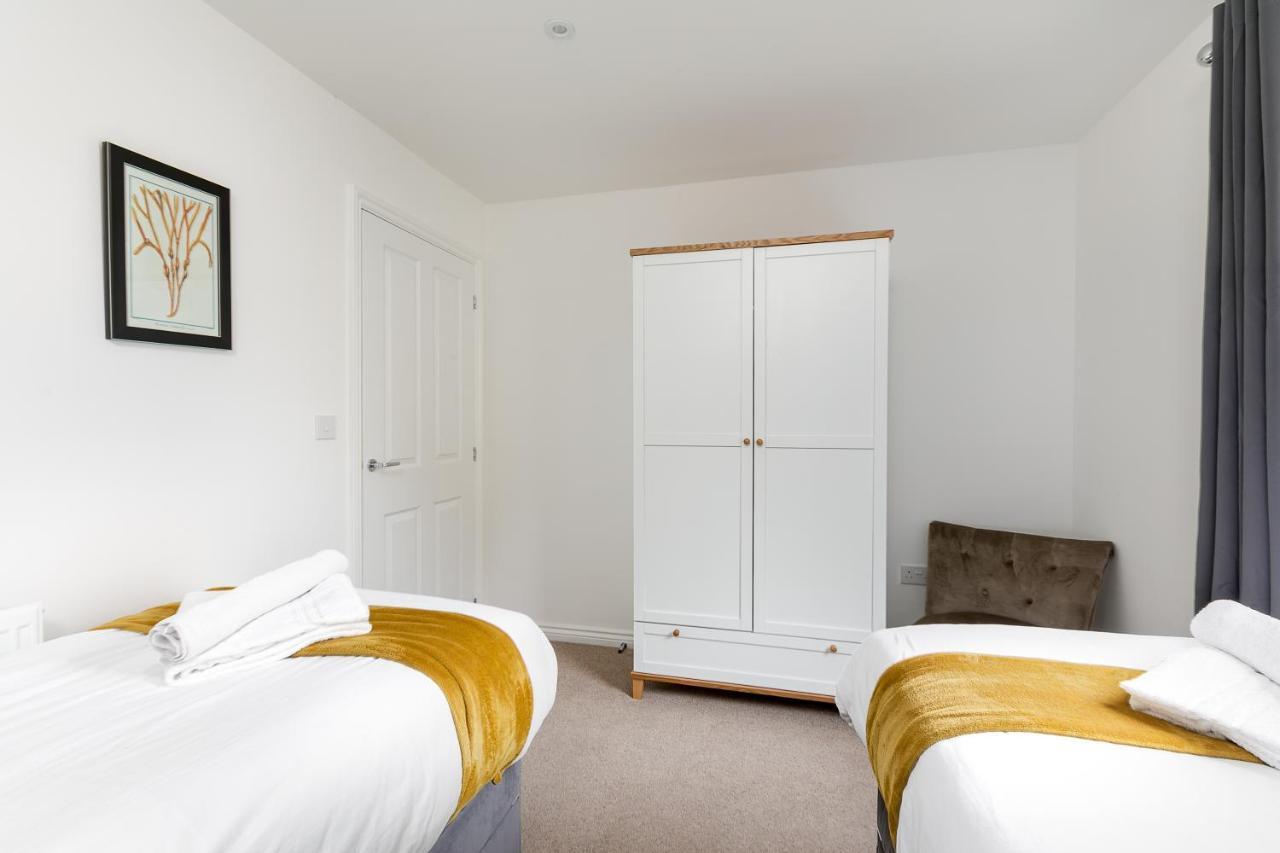 Hertford Serviced Apartments Ware Extérieur photo
