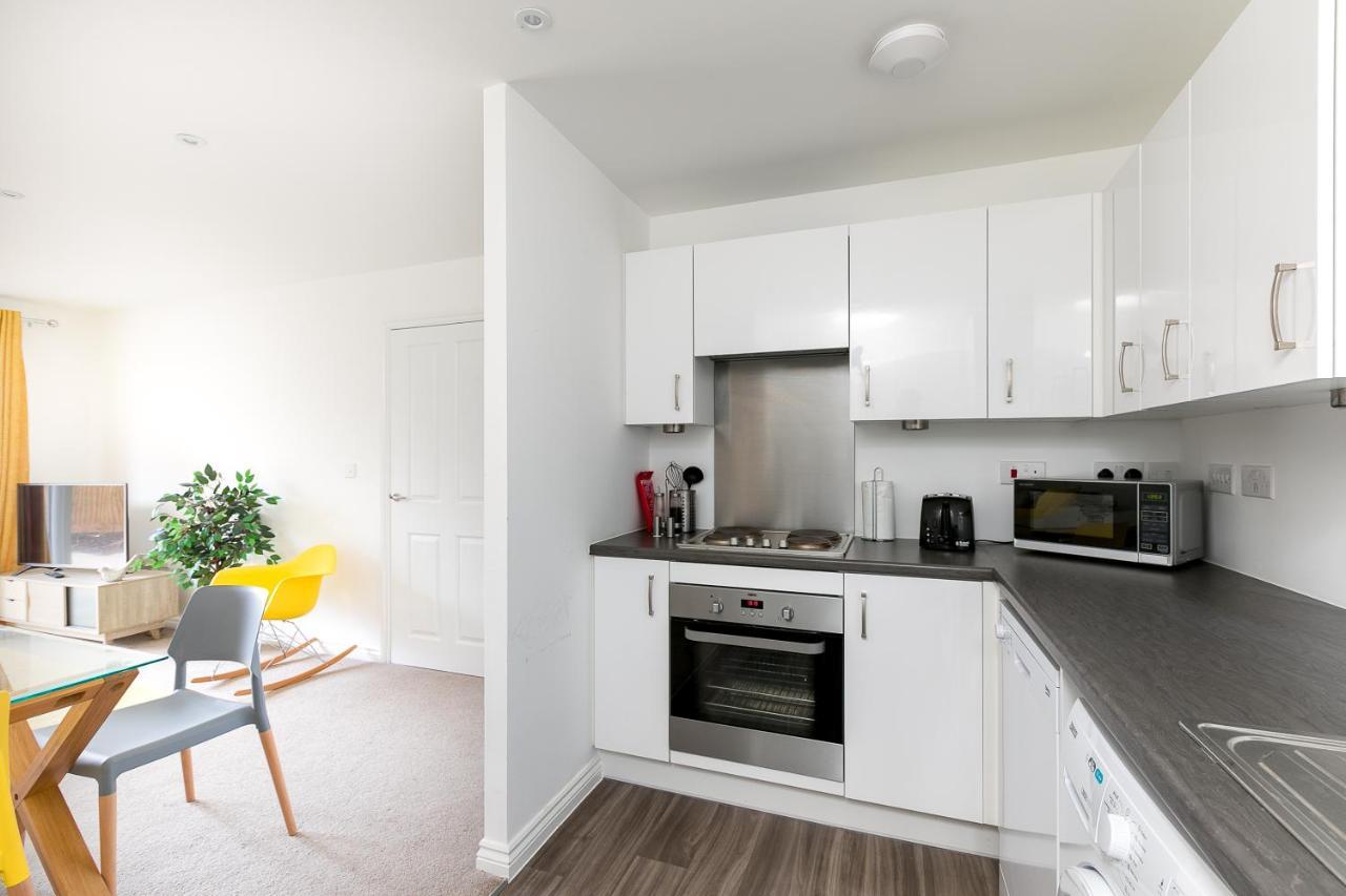 Hertford Serviced Apartments Ware Extérieur photo